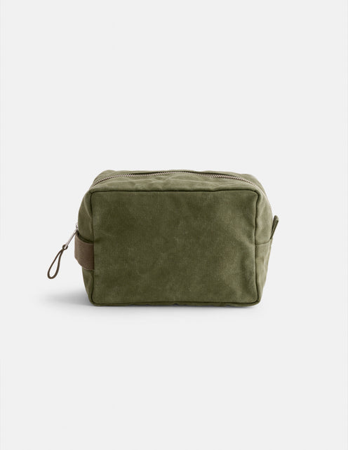 The Perfect Dopp Kit