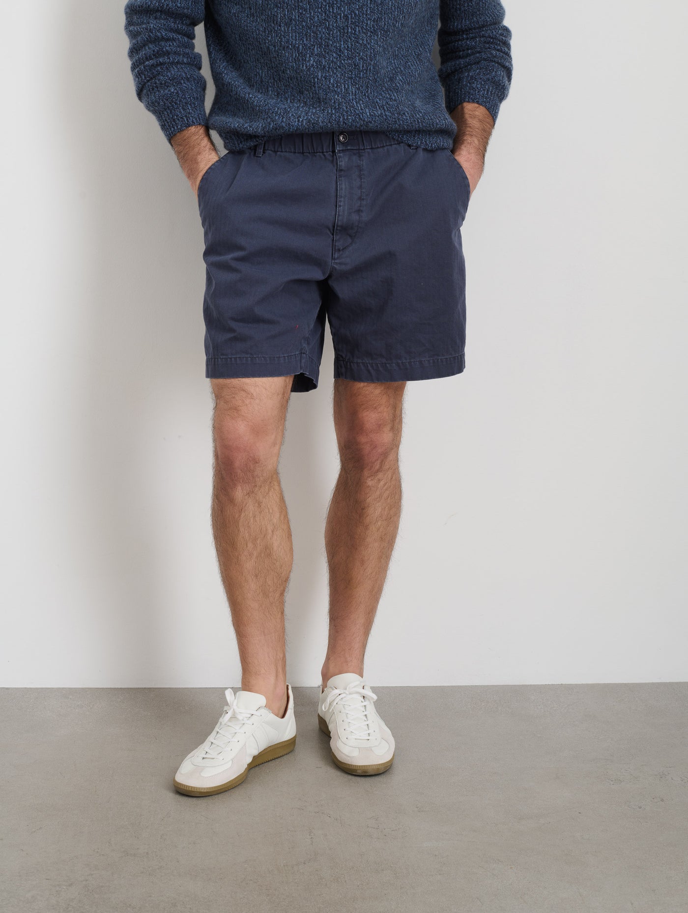 Pull On Short In Cotton Herringbone