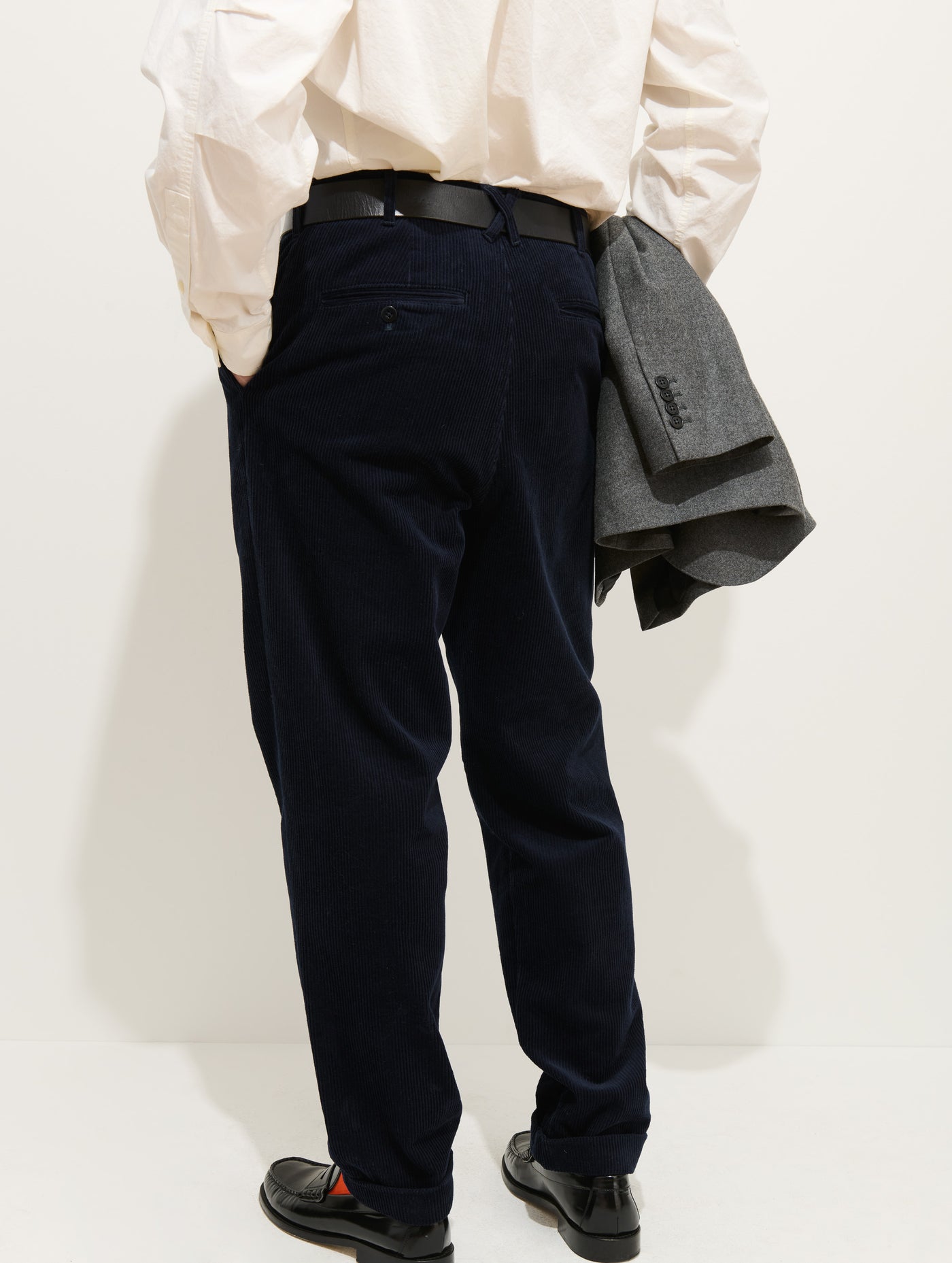 Standard Pleated Pant In Cord